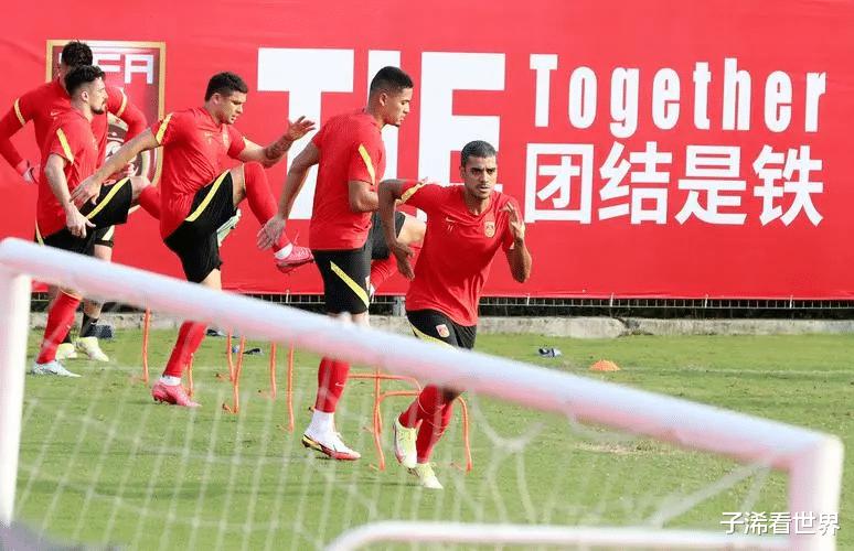 权威媒体正式确认! 国足世预赛对手遭致命打击, 武磊张琳芃机会来了(5)