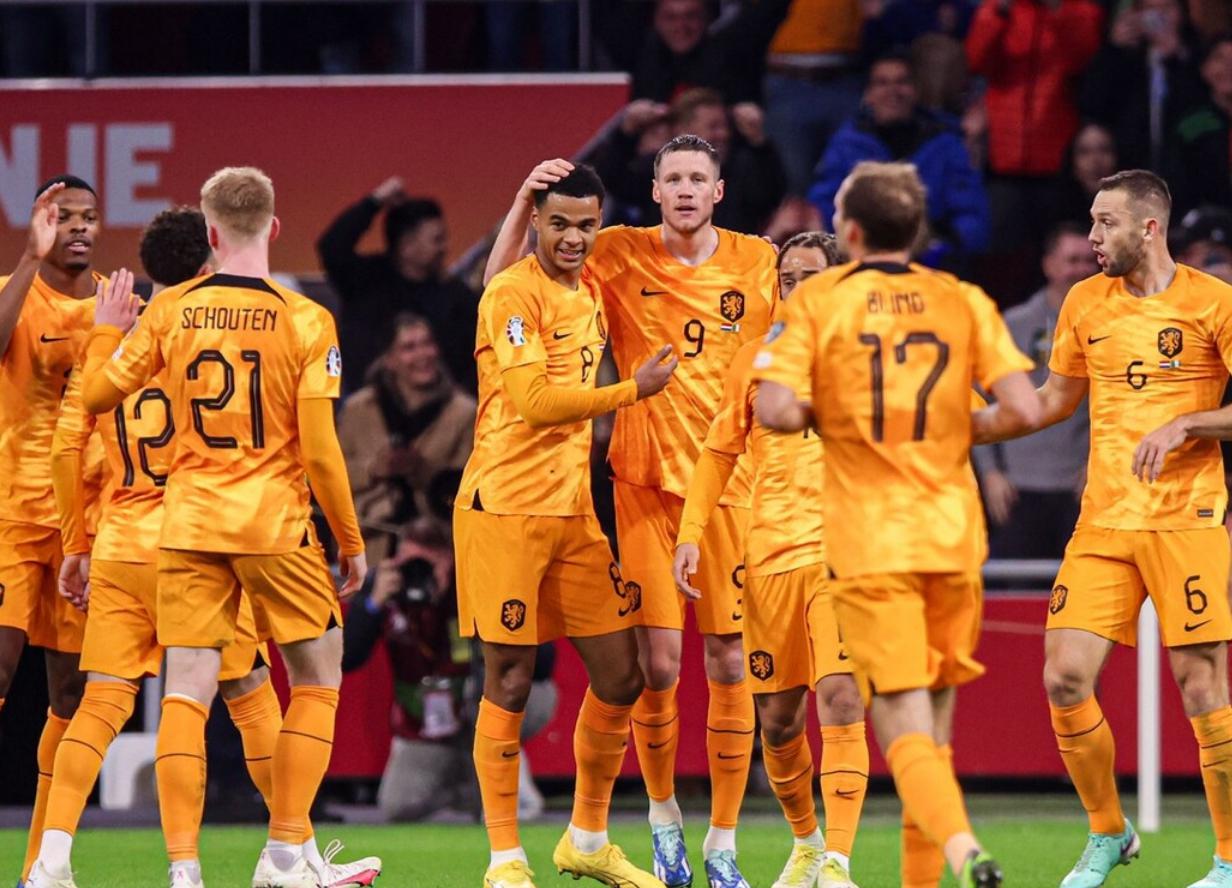 欧预赛最新积分战报：世界第2轰14球，荷兰险胜，科索沃爆冷绝平(2)