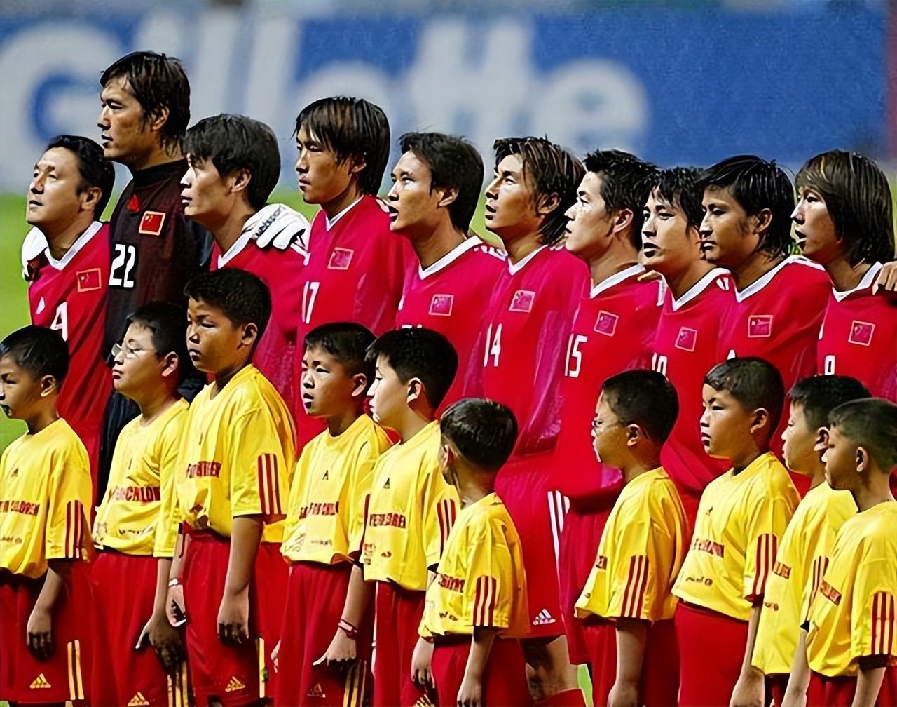 同为日韩世界杯参赛球员 都靠演技 范志毅在获奖 李铁在获刑(8)