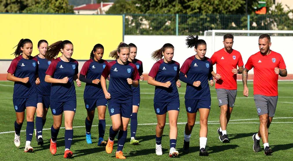 Đọc vị trí trước khi đọc giá: Finn Jeltsch và bài toán kế thừa trung vệ của Real Madrid