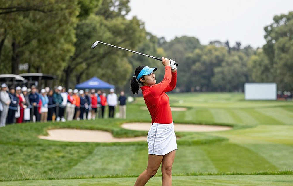Khi dữ liệu golf im lặng: Nghịch lý của một ngành phân tích đầy khung sườn nhưng thiếu bằng chứng