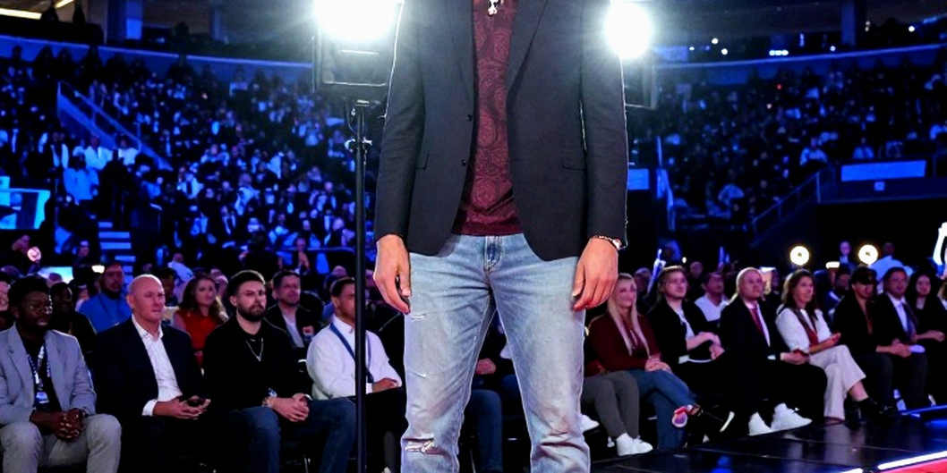 Pat Beverley và câu nói gây tranh cãi: Siêu sao NBA có thực sự không thể chơi bóng ở châu Âu?