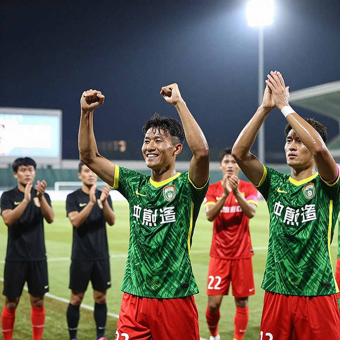 Six Kings Slam hoãn sang cuối tháng 12: Vết nứt đầu tiên của một mùa giải thể thao khép kín