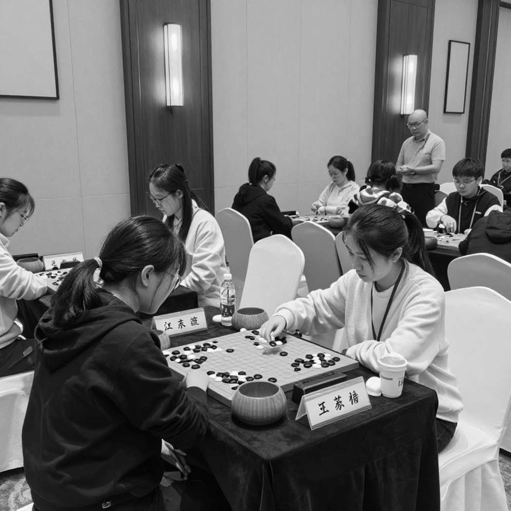 Firouzja – Carlsen và cái giá của đồng hồ: Kiến trúc GCL 2026 thưởng cho hỗn loạn Firouzja – Carlsen và cái giá của đồng hồ: Kiến trúc GCL 2026 thưởng cho hỗn loạn