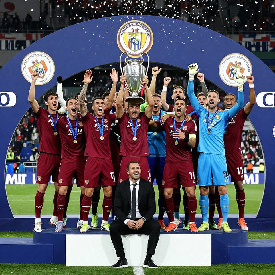 Khoảng trống chứng cứ của V.League: thị trường chuyển nhượng vận hành bằng tin đồn Khoảng trống chứng cứ của V.League: thị trường chuyển nhượng vận hành bằng tin đồn