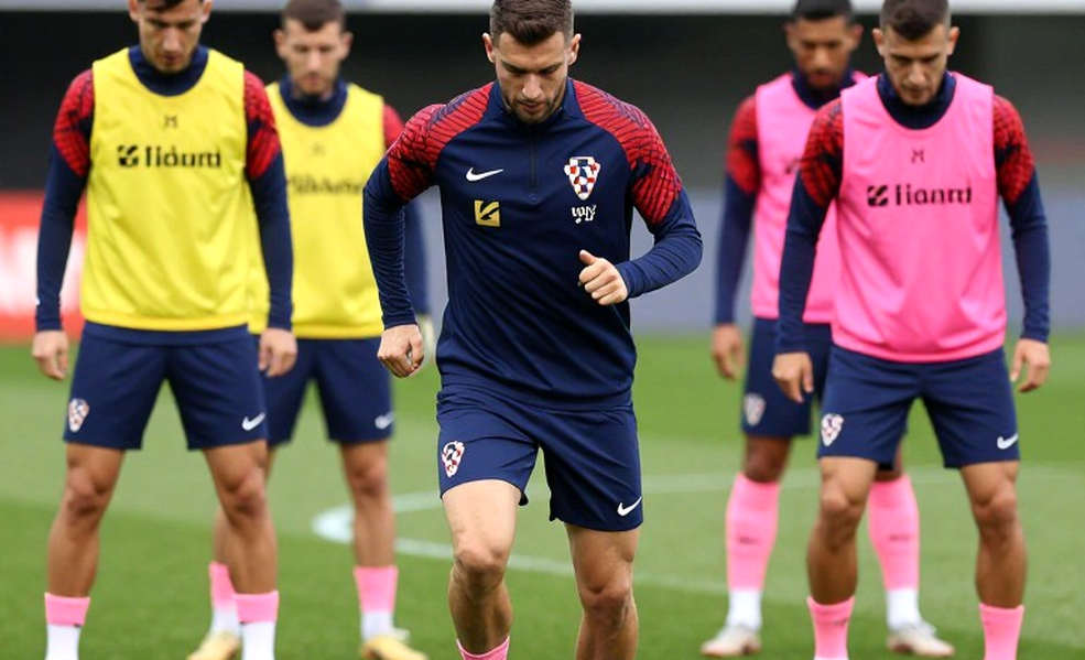 Chivas vs Pumas: A Packed Estadio Akron and the 36-Year Problem Nobody Wants to Mention Chivas vs Pumas: A Packed Estadio Akron and the 36-Year Problem Nobody Wants to Mention