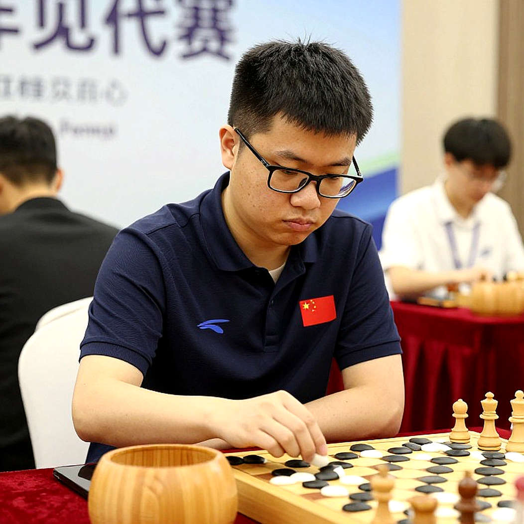 Carlsen trở lại, Ấn Độ chia rẽ: Giải Cờ vua Toàn cầu 2026 và bài toán lịch thi đấu nghiệt ngã