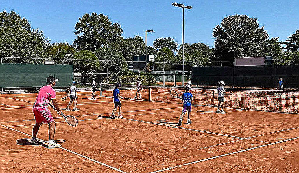 Michael Zheng: Từ sân tập USTA đến vòng ba Grand Slam — hành trình chứng minh con đường đại học không thua kém